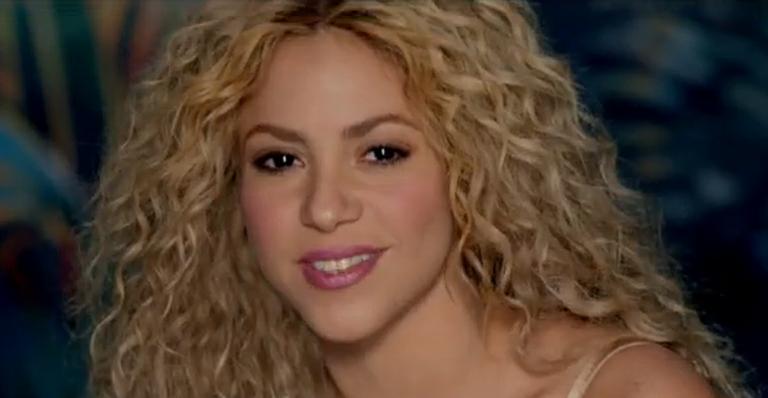 Shakira lança clipe de sua nova música