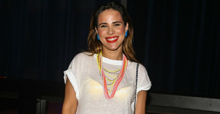 Grávida, Wanessa curte show de Preta Gil em São Paulo