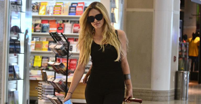Isabelle Drummond fala sobre mudança no visual: ‘Sempre quis ficar loira’