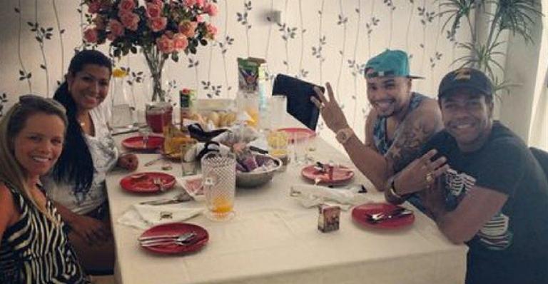 Naldo grava seu primeiro clipe de música gospel
