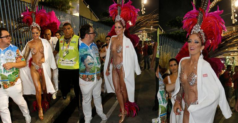 Ticiane Pinheiro mostra o corpão na Sapucaí com fantasia ousada