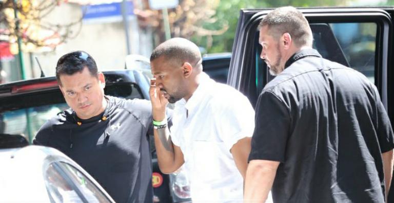 Kanye West vai a estúdio de música no Rio de Janeiro