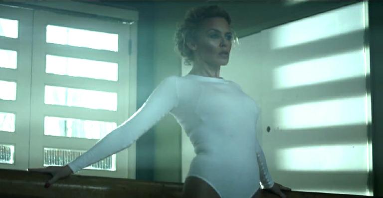 Kylie Minogue vai lançar 7 clipes da mesma música