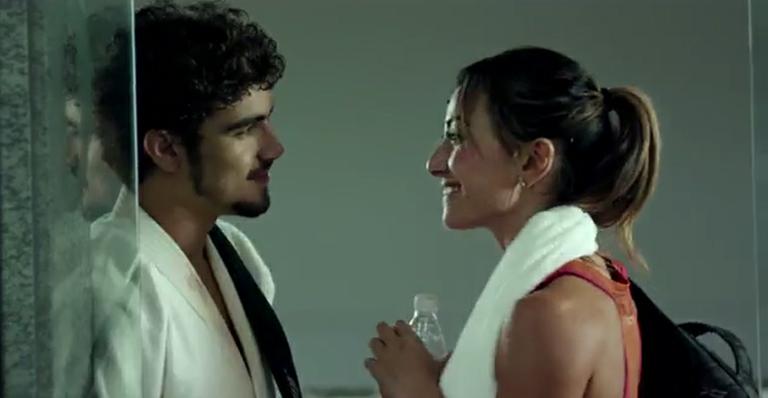 Caio Castro vive par romântico com Sabrina Sato no cinema