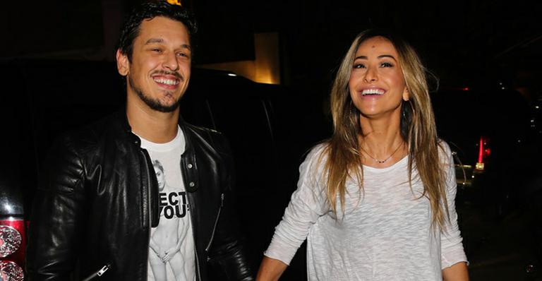“Tenho medo de casar”, revela Sabrina Sato, namorada de João Vicente