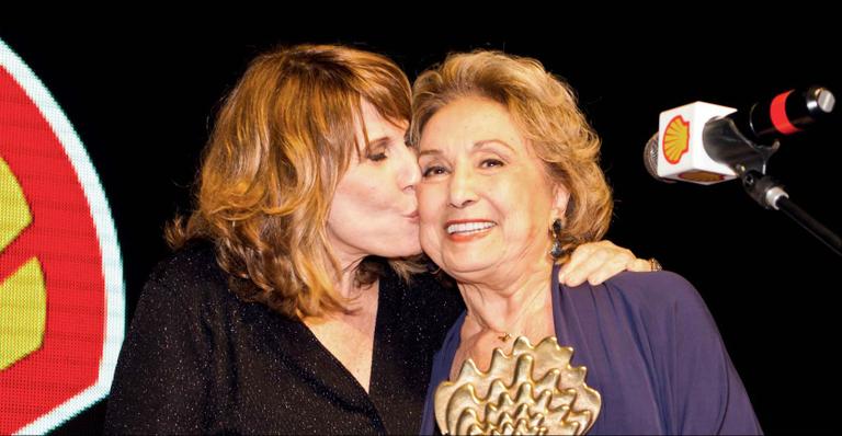 Eva Wilma recebe homenagem na edição paulista do 26º Prêmio Shell de Teatro