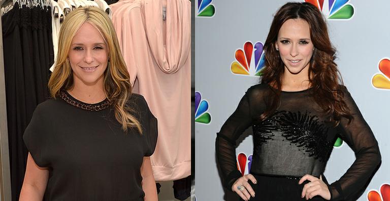 Após gravidez, Jennifer Love Hewitt surpreende ao aparecer loira