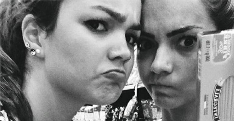 Semelhança entre Kelly Key e a filha, Suzanna Freitas, confunde fãs