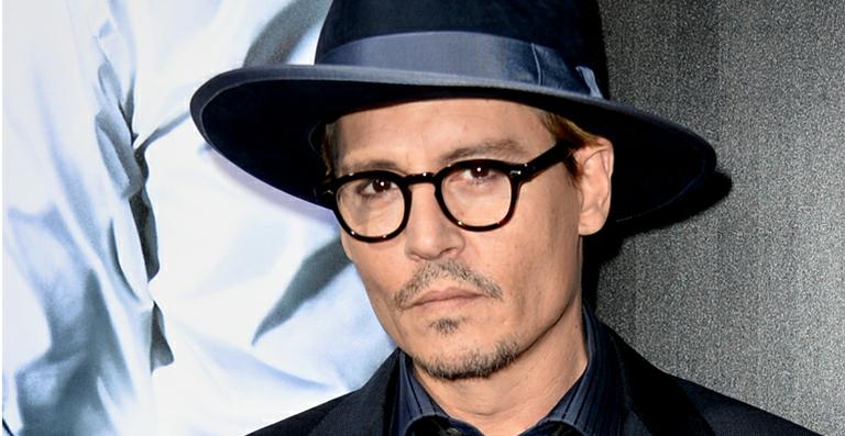 Johnny Depp se machuca e terá que fazer cirurgia