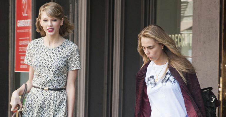 Cara Delevingne, namorada de Michelle Rodriguez, passeia com Taylor Swift em Nova York