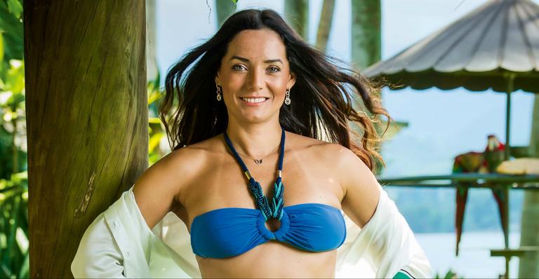 Mônica Carvalho fala sobre boa forma e sonho de engravidar do segundo filho