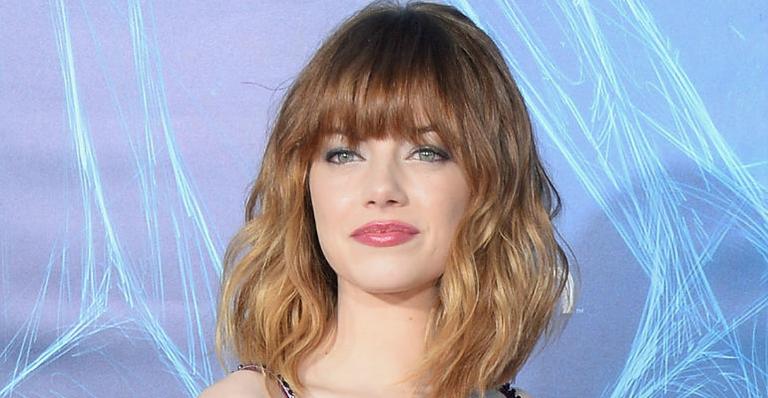 No cabelo ruivo, Emma Stone faz ombré hair. Veja como copiar o visual