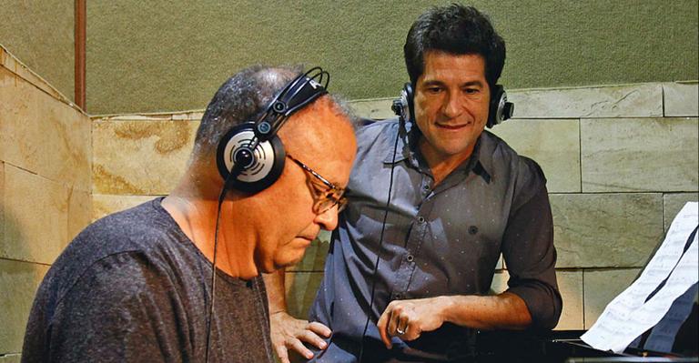 Daniel e Guilherme Arantes regravam clássico ‘Meu Mundo e Nada Mais’ em SP