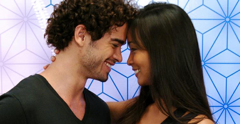 Casamento de Carol Nakamura e Sidney Sampaio terá massagem