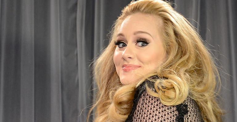 Adele e One Direction vão lançar discos no mesmo dia