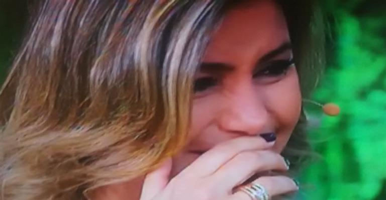 Flávia Freire chora ao deixar o comando do Bem Estar, que volta a contar com Mariana Ferrão