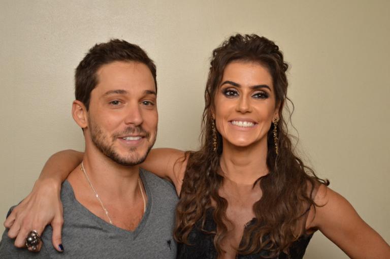 Após termino, ex de Deborah Secco se declara: “Continuo te amando”