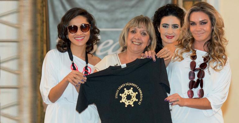 Famosas participam da 20ª edição do Fashion Tea voltado para ação social