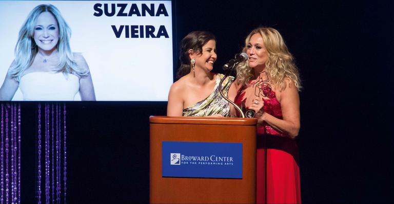 Susana Vieira recebe homenagem no 17º Brazilian International Press Awards
