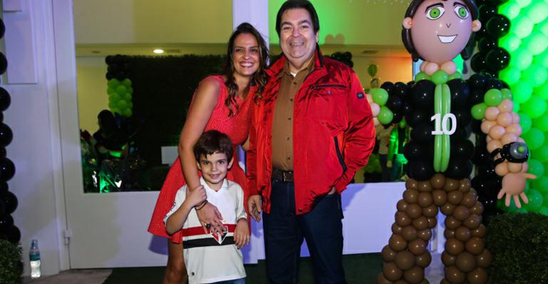 Faustão comemora o aniversário de seu filho caçula
