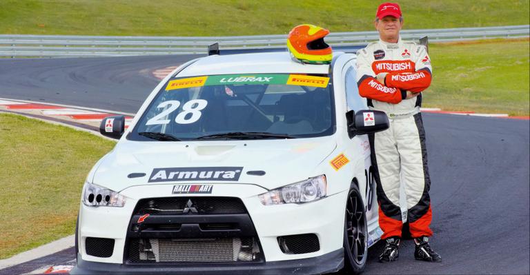 Ingo Hoffmann auxilia novos talentos e amantes da velocidade na Lancer Cup