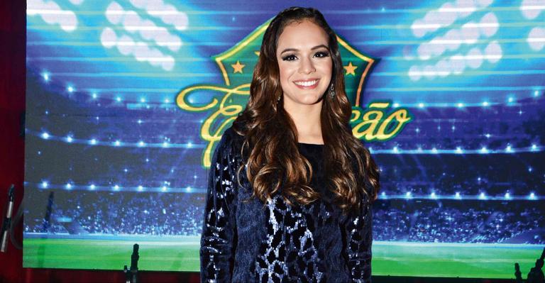 Bruna Marquezine sobre Neymar: ‘Não vejo nenhum problema em dois jovens namorarem’
