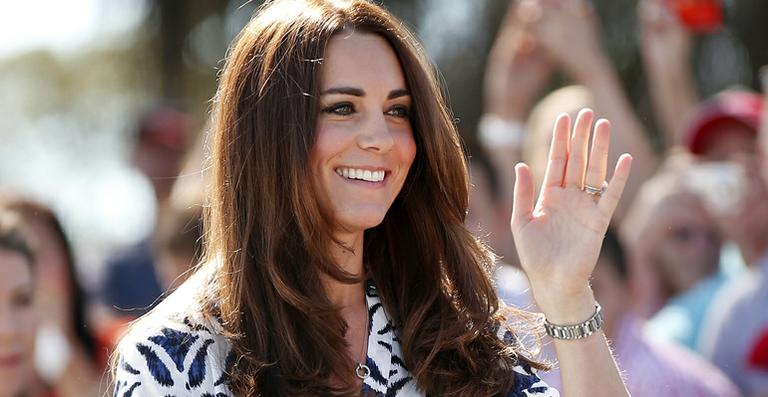 Fotógrafa da imagem indiscreta de Kate Middleton doa os lucros para a caridade