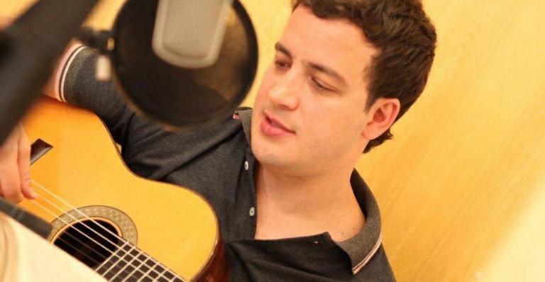 Rafael Cortez cria novo estilo musical