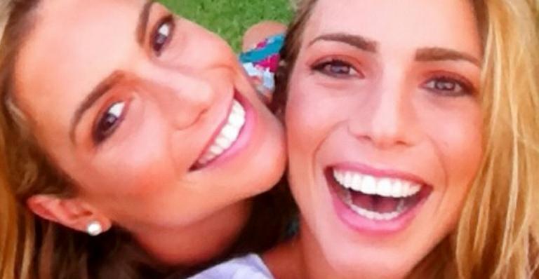 Gêmeas do nado, Bia e Branca Feres irão apresentar o ‘Vídeo Show’