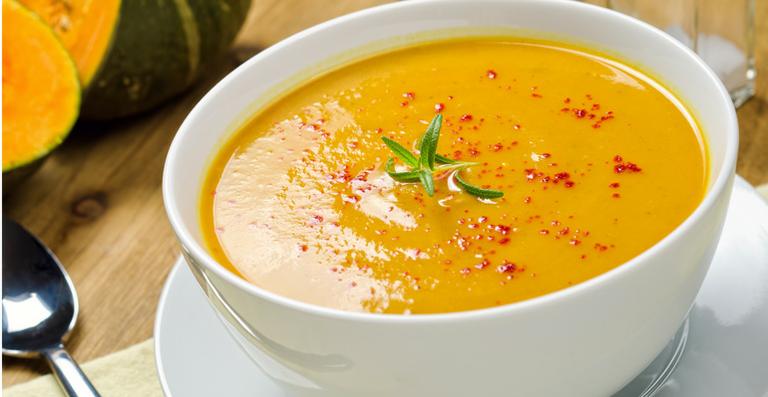 Saiba quais são as 4 melhores sopas para emagrecer