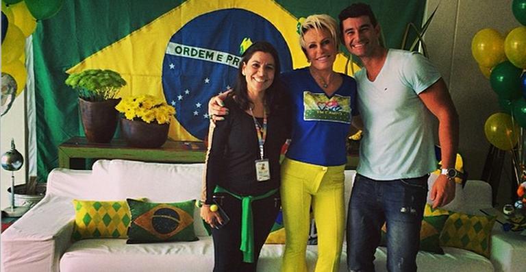 Ana Maria Braga mostra decoração de sua casa para Copa do Mundo