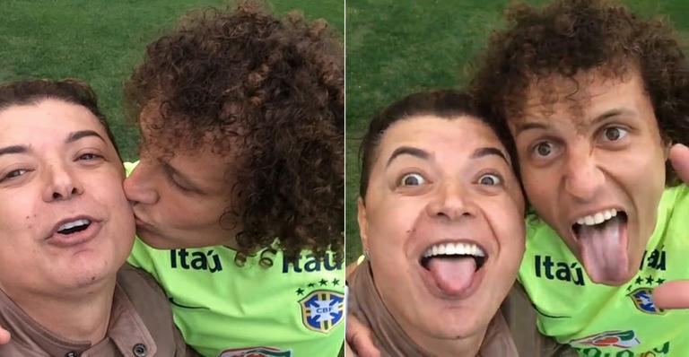 David Brazil visita seleção na Granja Comary e mostra vídeo com David Luiz