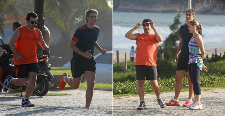 Reynaldo Gianecchini e elenco gravam em praia no Rio de Janeiro
