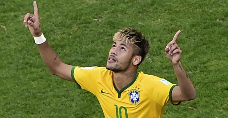 Neymar faz homenagem aos companheiros: ‘Orgulho dessa seleção’