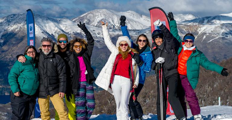 Adriane Galisteu apresenta a Temporada Caras Neve 2014