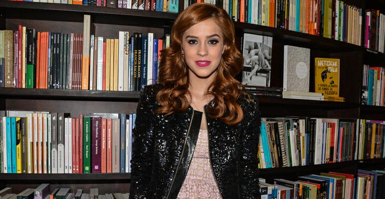 Sophia Abrahão conta qual é a história de seu primeiro livro