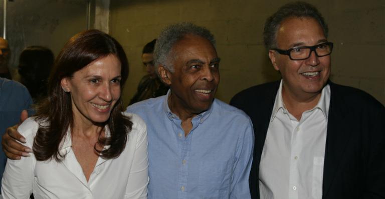 Famosos curtem show de Gilberto Gil em São Paulo