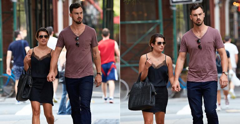 Lea Michele passeia de mãos dadas com o novo namorado