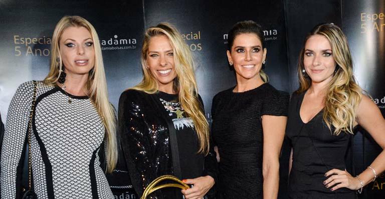 Deborah Secco e Adriane Galisteu se destacam em festa de grife de bolsas
