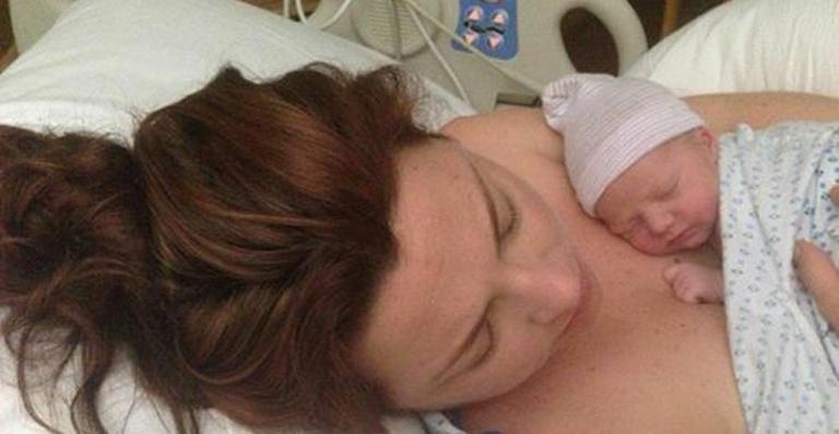 Vocalista do Evanescence, Amy Lee dá à luz seu primeiro filho