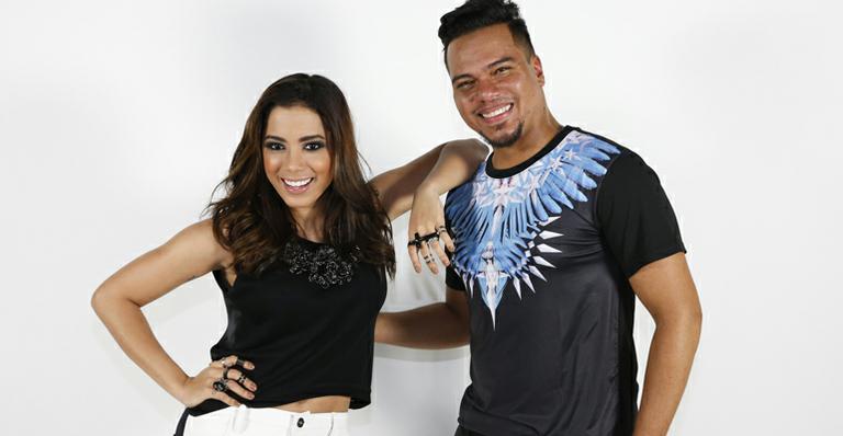 Anitta faz o ensaio para o novo DVD do Sorriso Maroto
