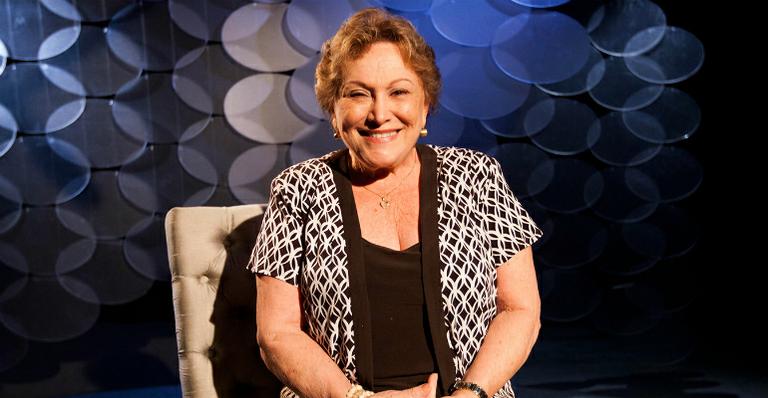 Nicette Bruno conta que sua mãe largou a medicina após vê-la atuar