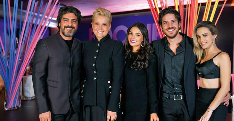 Xuxa rouba a cena na festa da novela Boogie Oogie