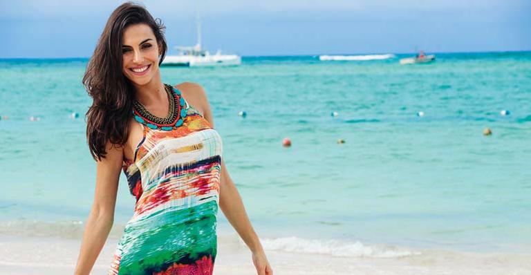 Mel Fronckowiak fala sobre seu novo livro: “O que sou mesmo é escritora”