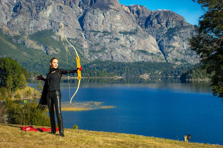 Na neve da Patagônia, Leona Cavalli revela que quis ser atriz desde pequena