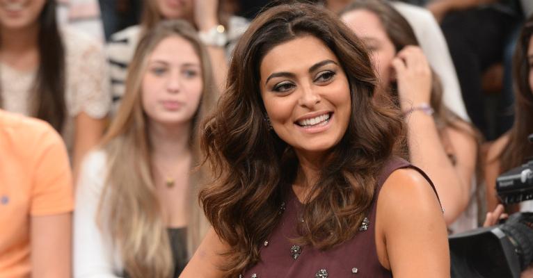 Juliana Paes ganha o Kikito de melhor atriz no festival de Gramado