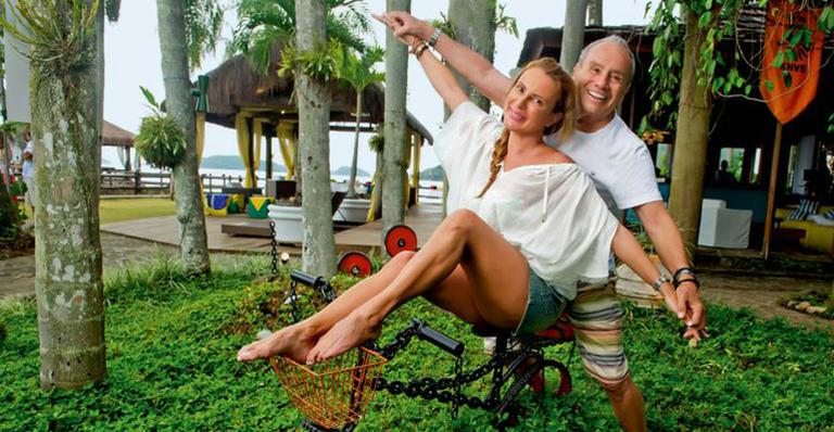 Em seu aniversário, Stênio Garcia ganha recado apaixonado da esposa: ‘Mudou minha vida’