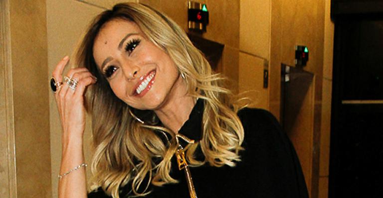 Sabrina Sato e o segredo para estar sempre de bem com o espelho