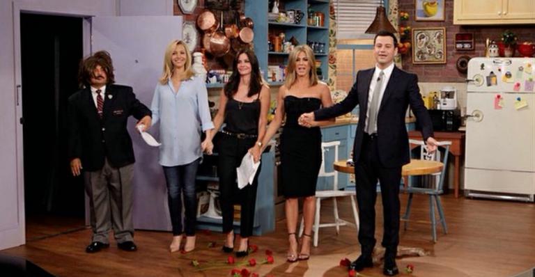 Jennifer Aniston, Courteney Cox e Lisa Kudrow se reencontram na TV após fim de ‘Friends’