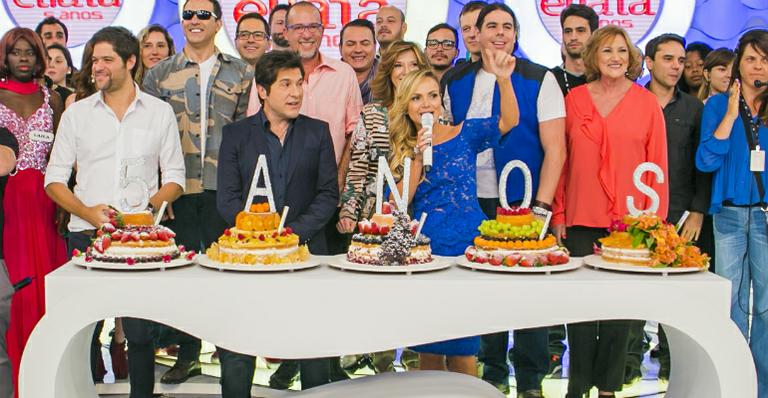 Eliana comemora cinco anos de seu programa no SBT